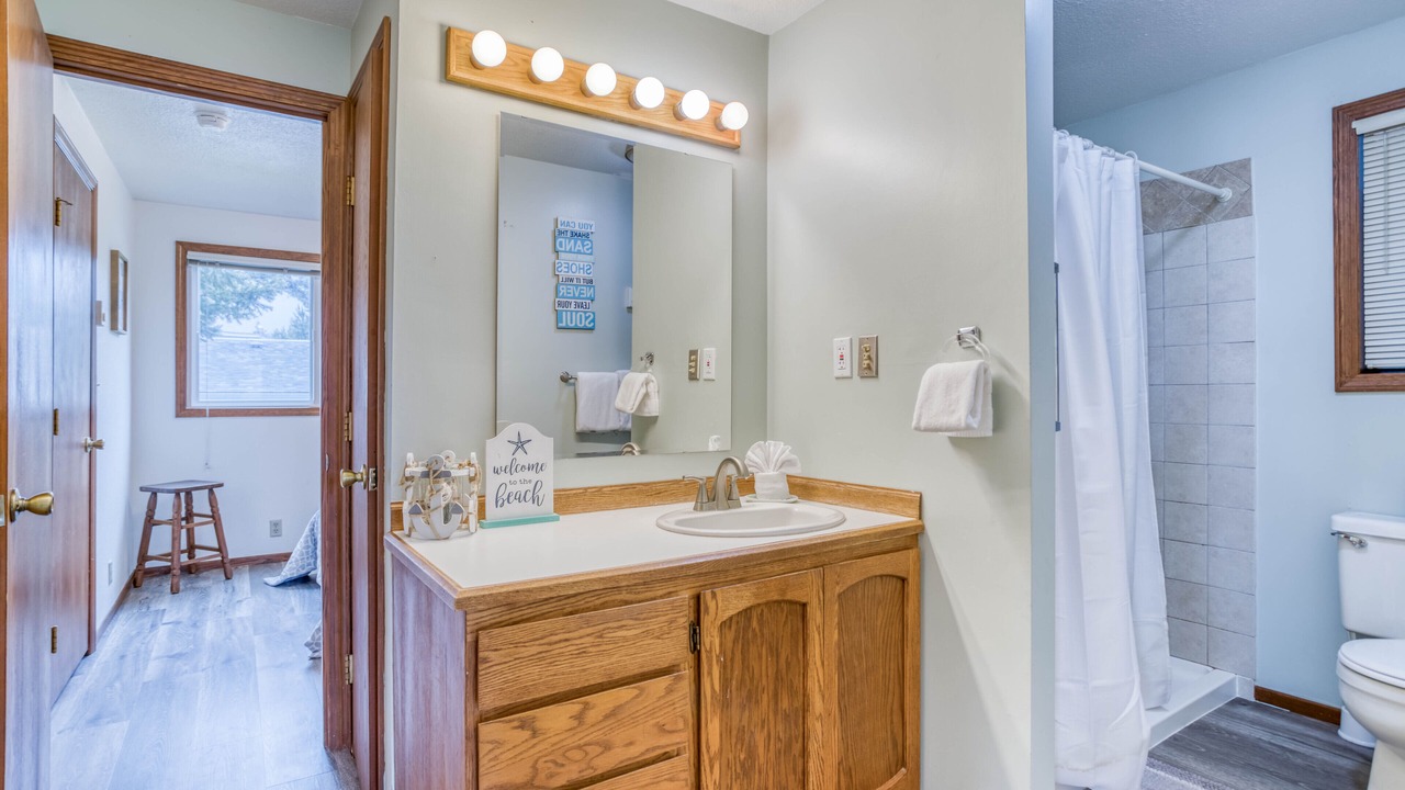 Photo of Bathroom in Sandpiper Village