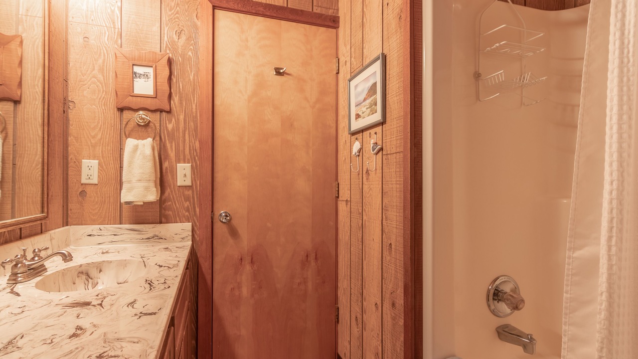 Photo of Bathroom in Manzanita