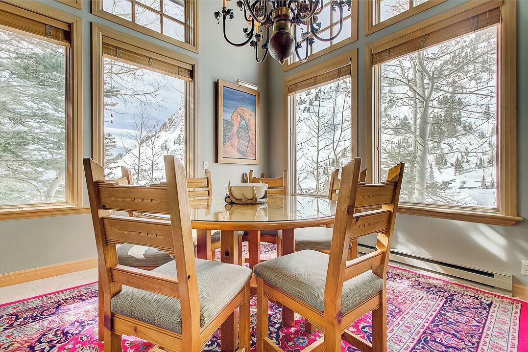 Photo of Bedroom in Salt Lake Mountain Resorts