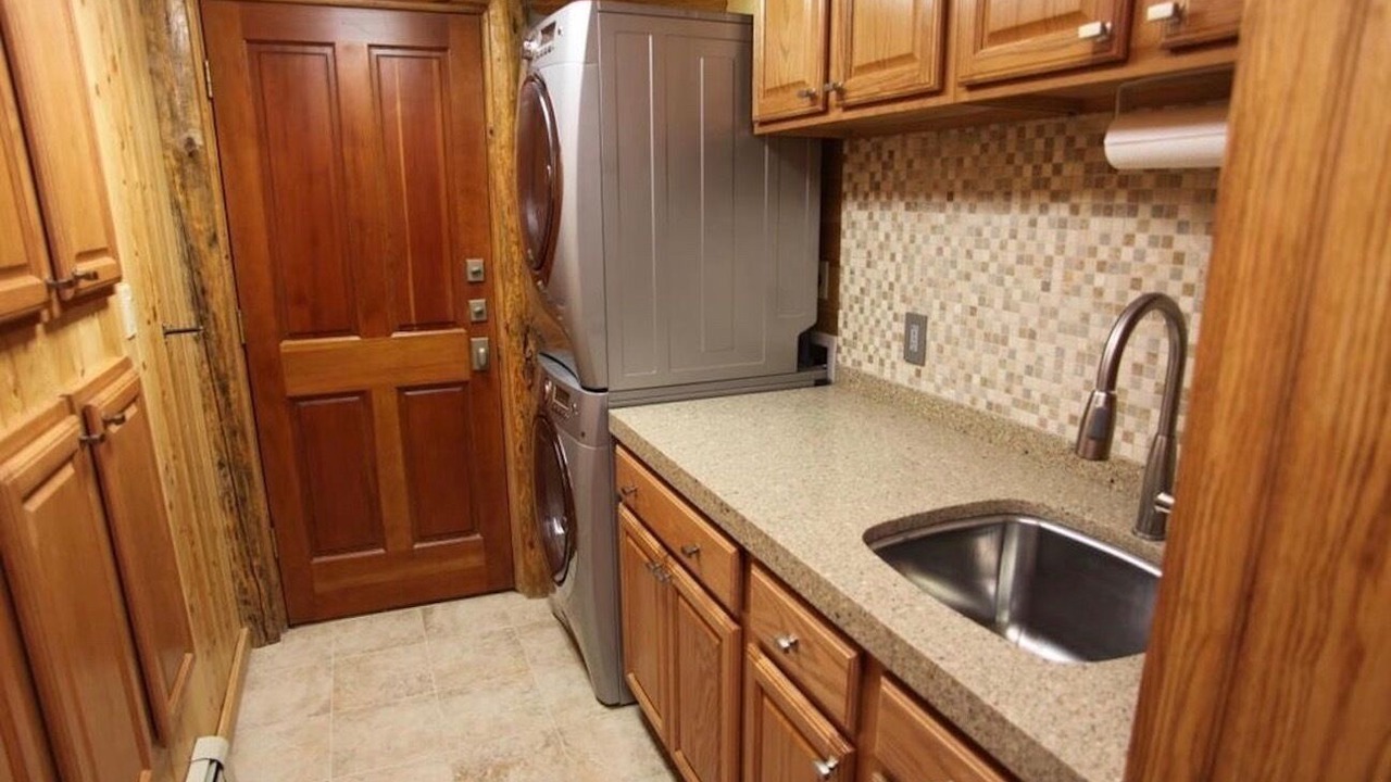 Photo of Bedroom in Redstone