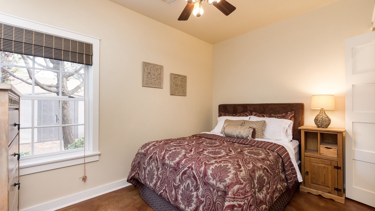 Photo of Bedroom in Mesilla