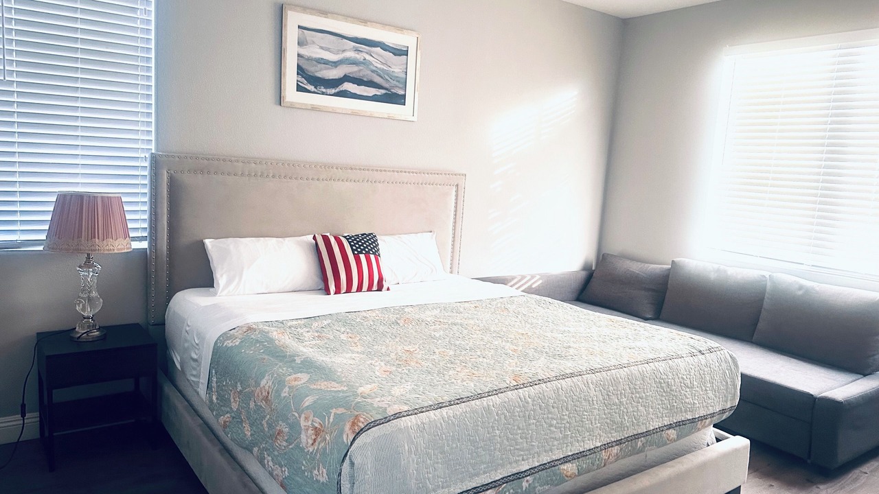 Photo of Bedroom in Spring Valley