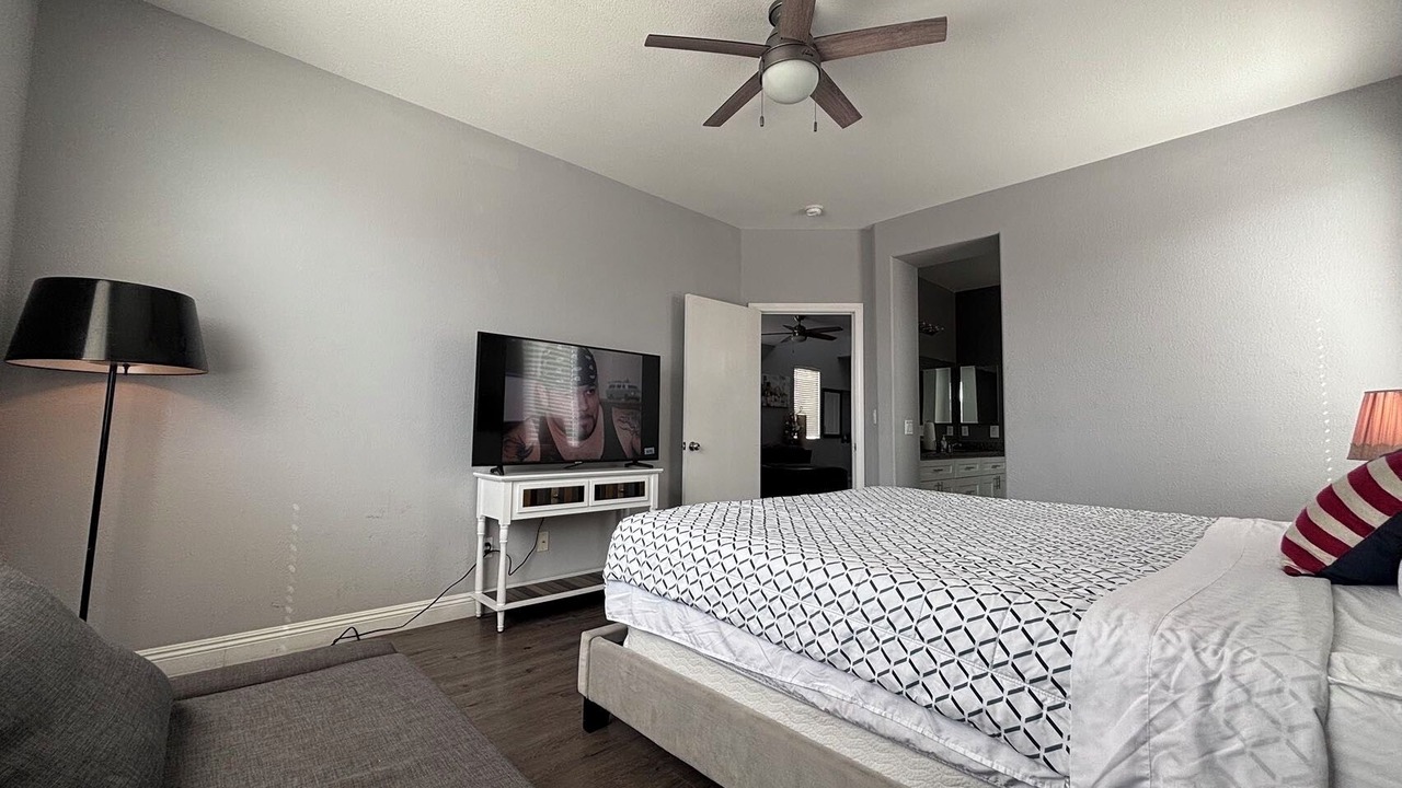 Photo of Bedroom in Spring Valley