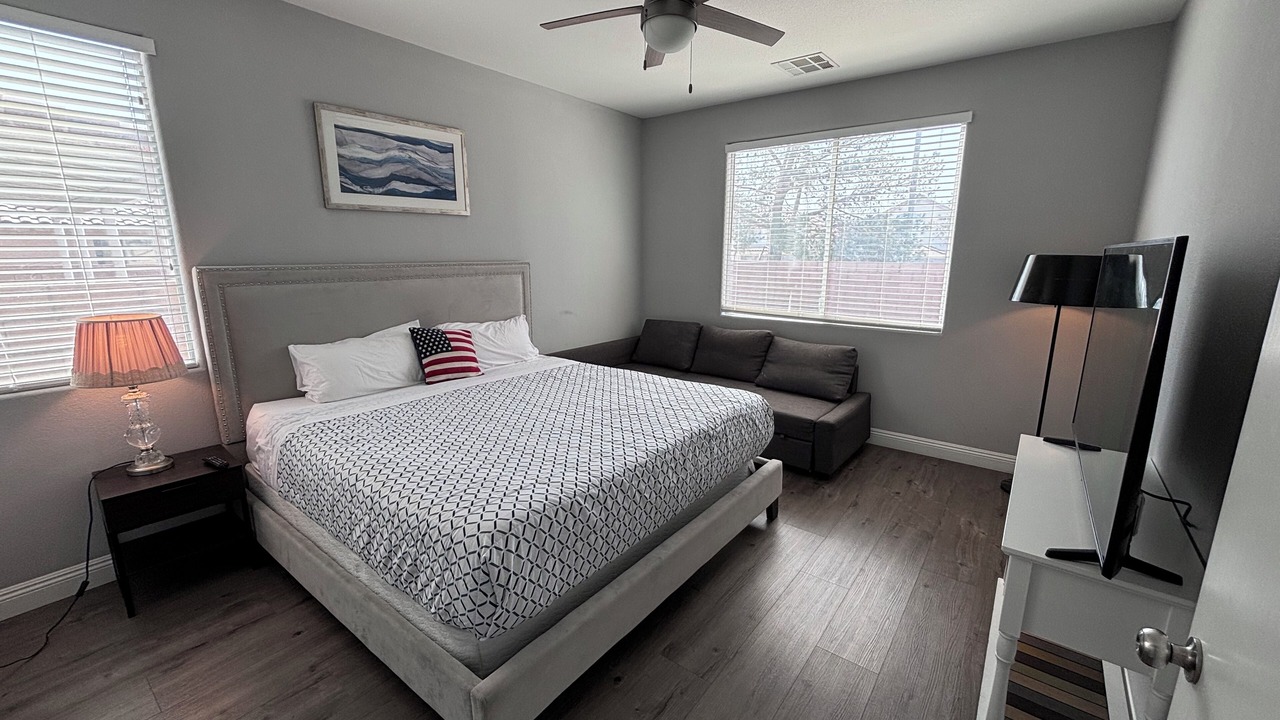 Photo of Bedroom in Spring Valley