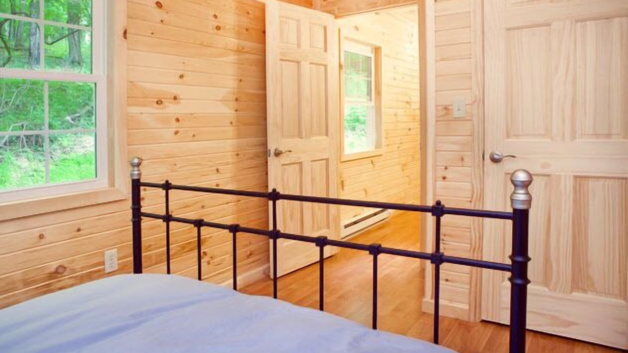 Photo of Bedroom in Wardensville