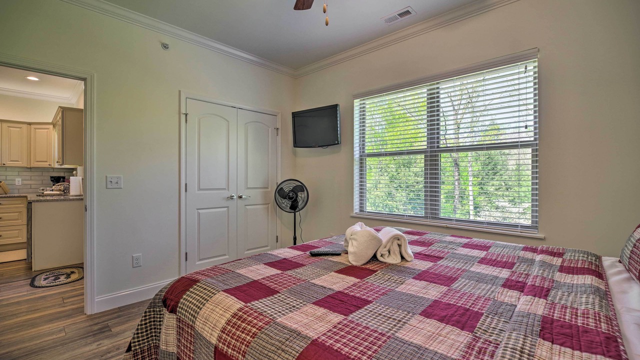 Photo of Bedroom in Townsend