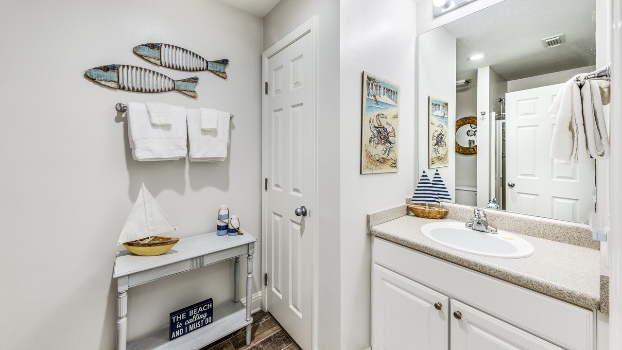 Photo of Bathroom in Gulf Shores