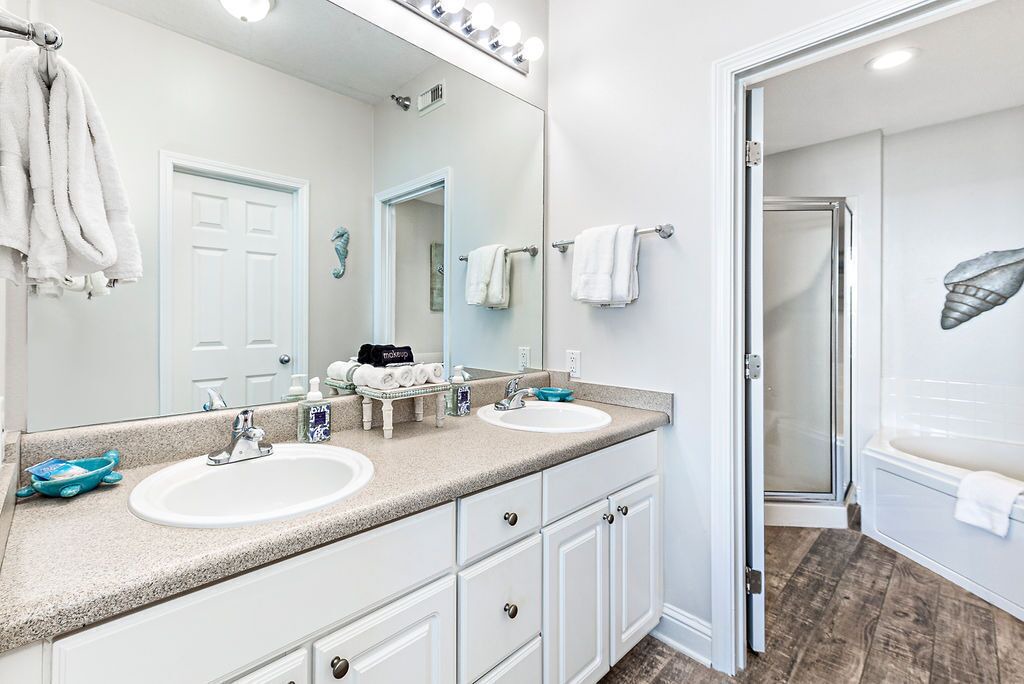 Photo of Bathroom in Gulf Shores