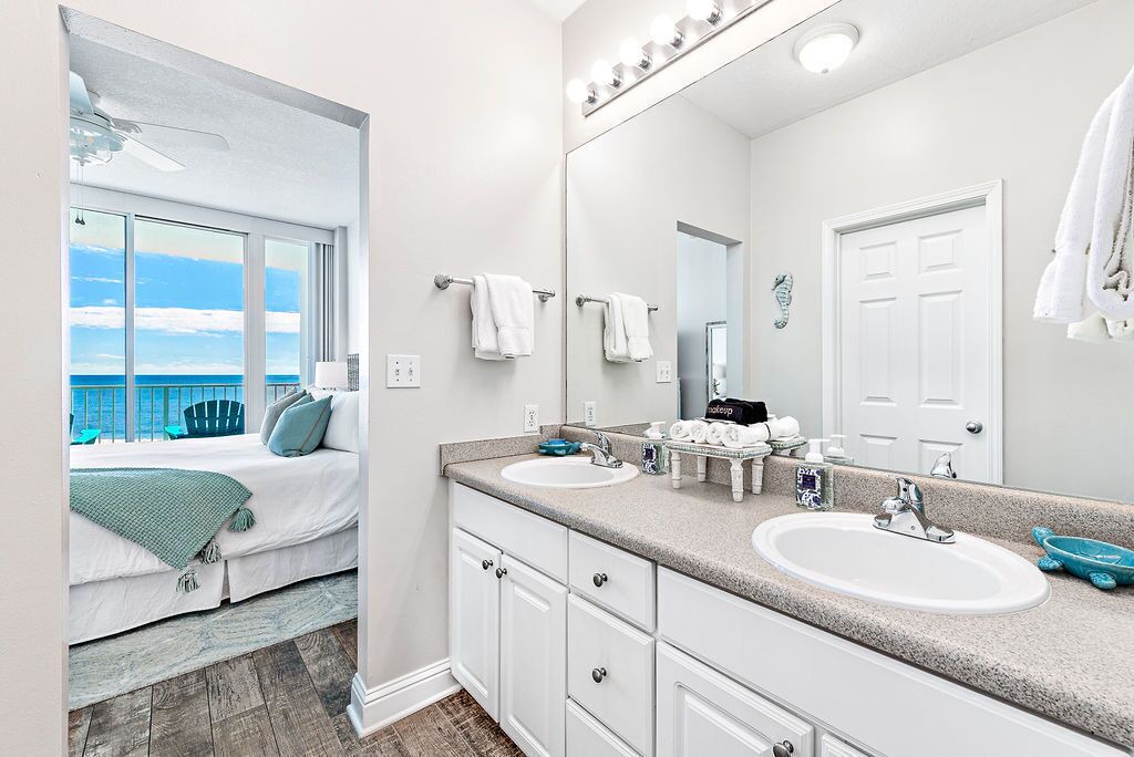 Photo of Bathroom in Gulf Shores