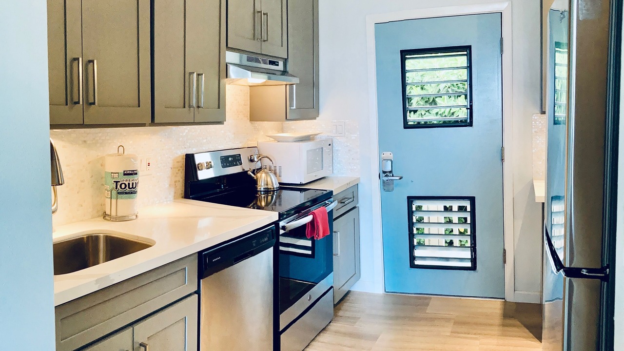 Photo of Kitchen in Kahana