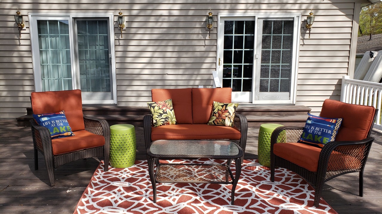 Photo of Patio Balcony in Paw Paw Lake