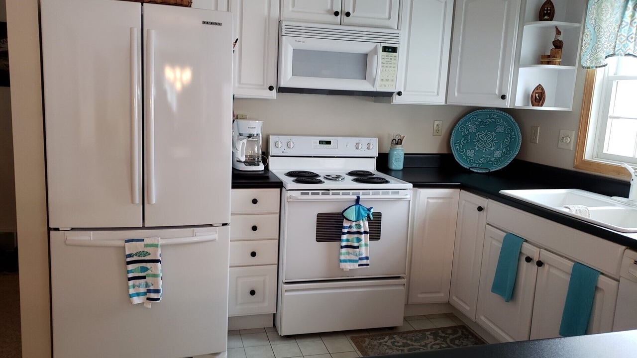 Photo of Kitchen in Paw Paw Lake