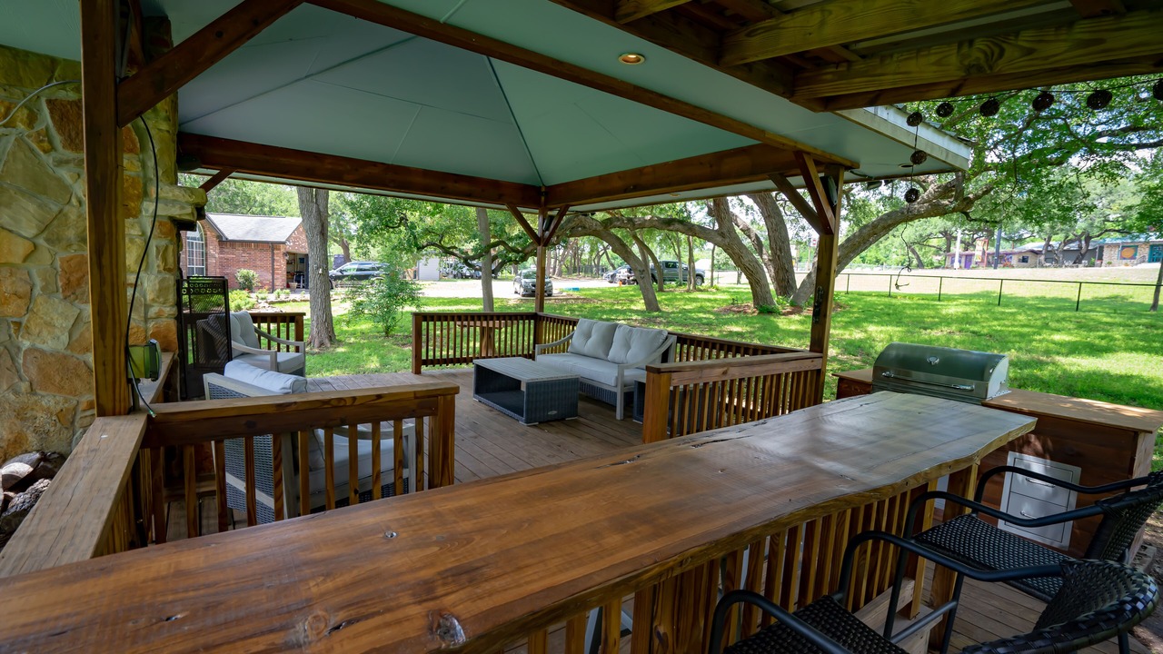 Photo of Patio Balcony in Canyon Lake