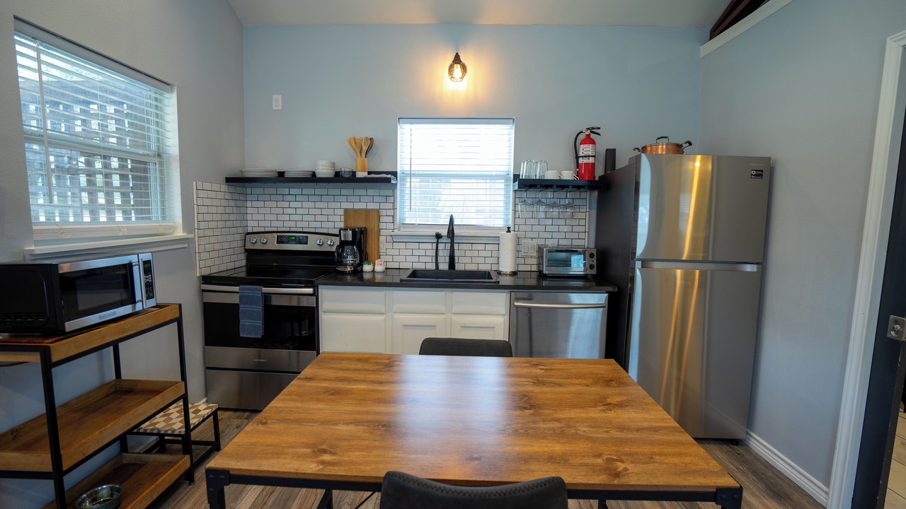 Photo of Kitchen in Canyon Lake