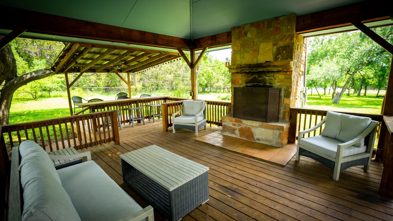 Photo of Patio Balcony in Canyon Lake