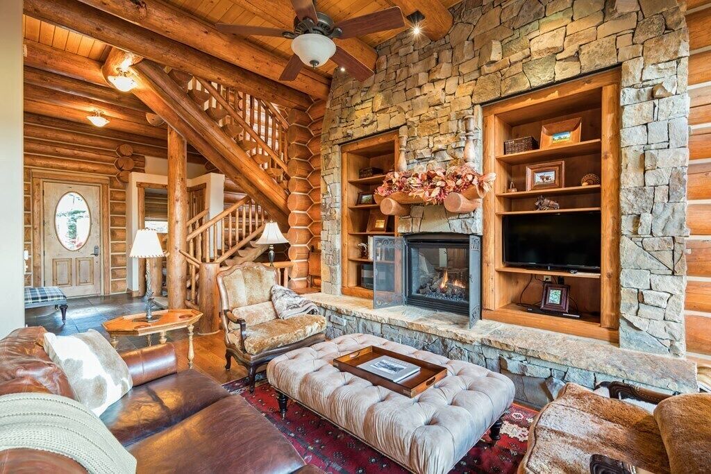Photo of Livingroom in Mountain Village