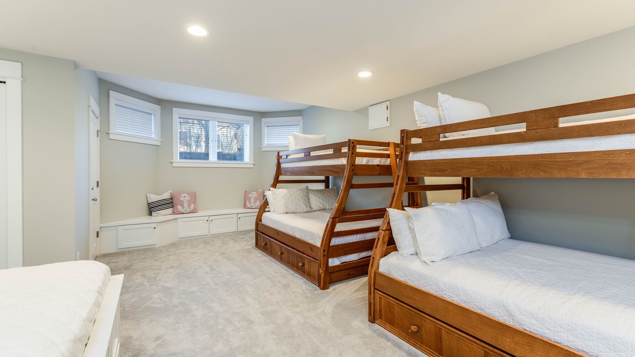 Photo of Bedroom in South Haven