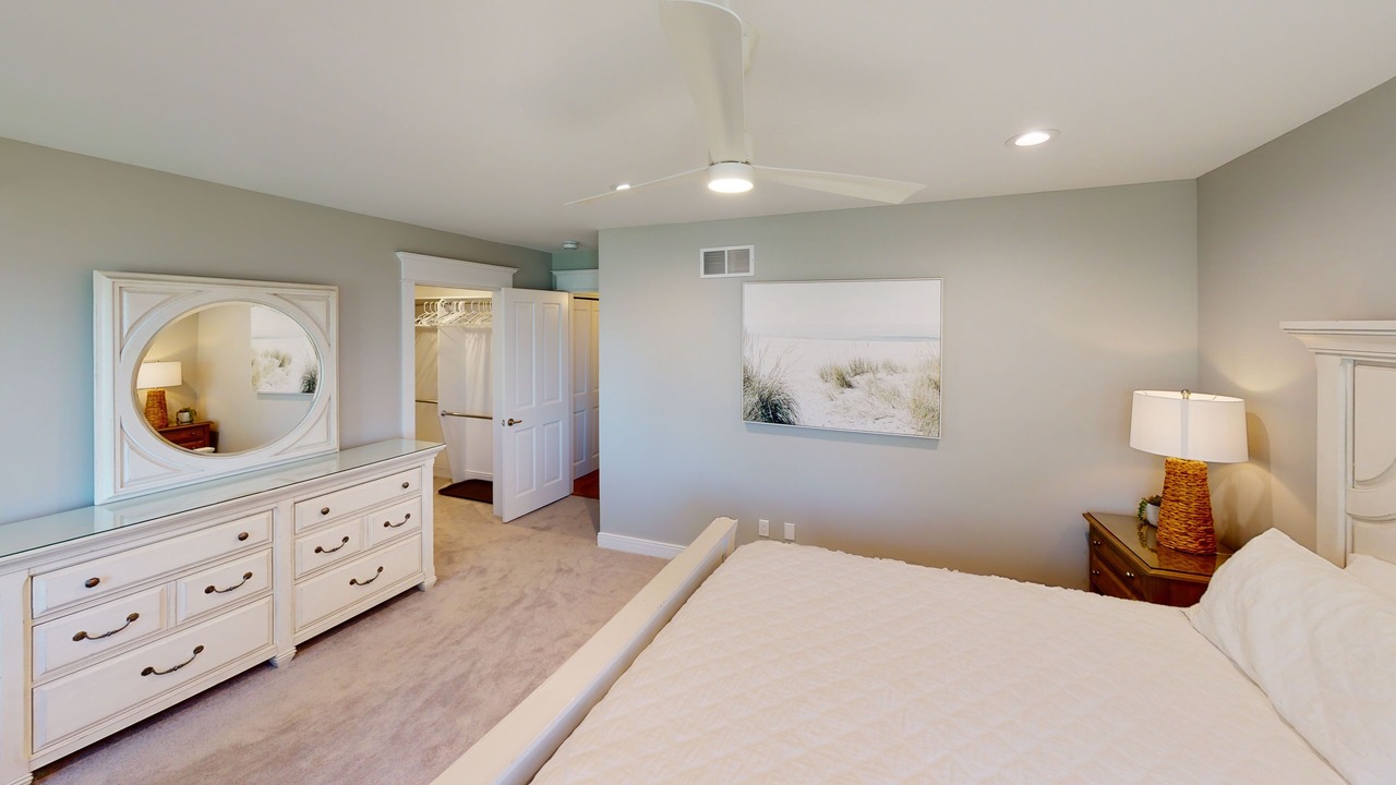 Photo of Bedroom in South Haven