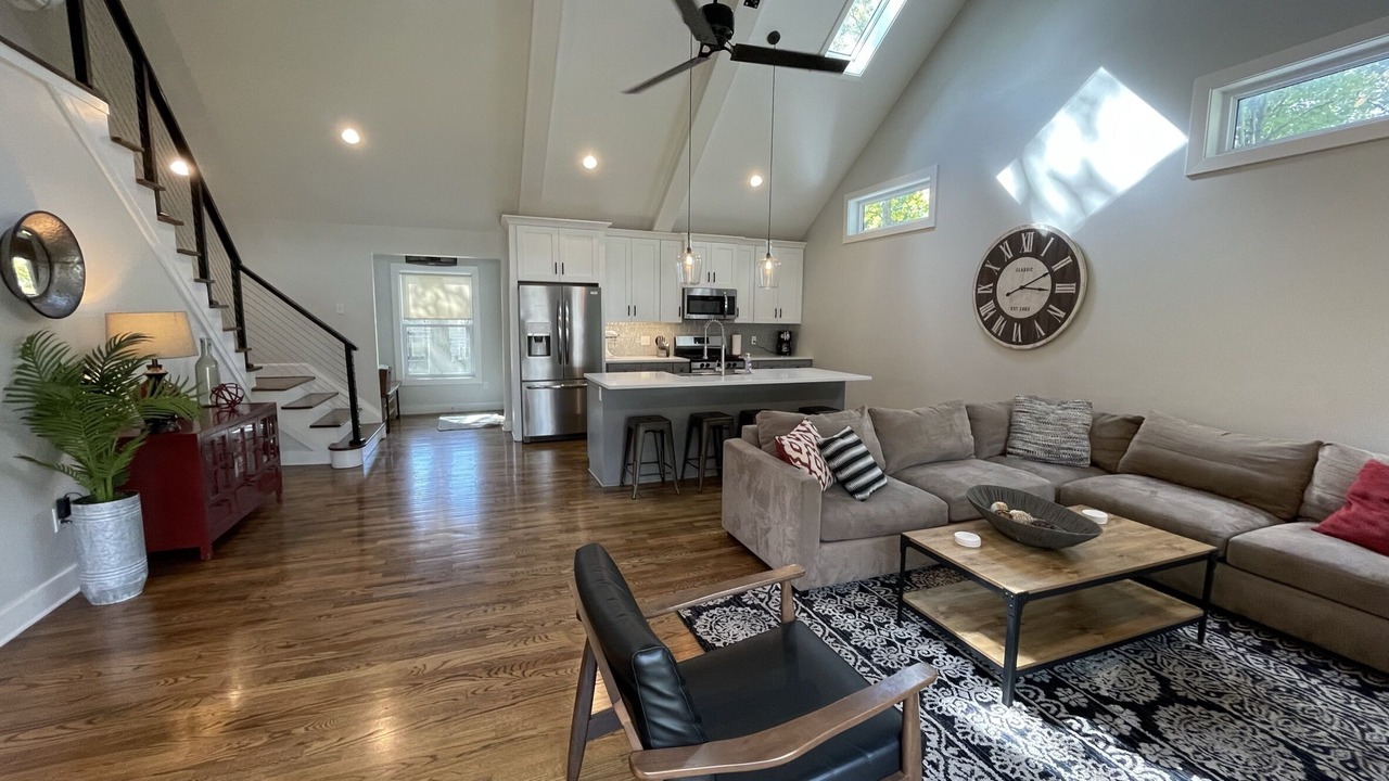 Photo of Livingroom in Union Pier