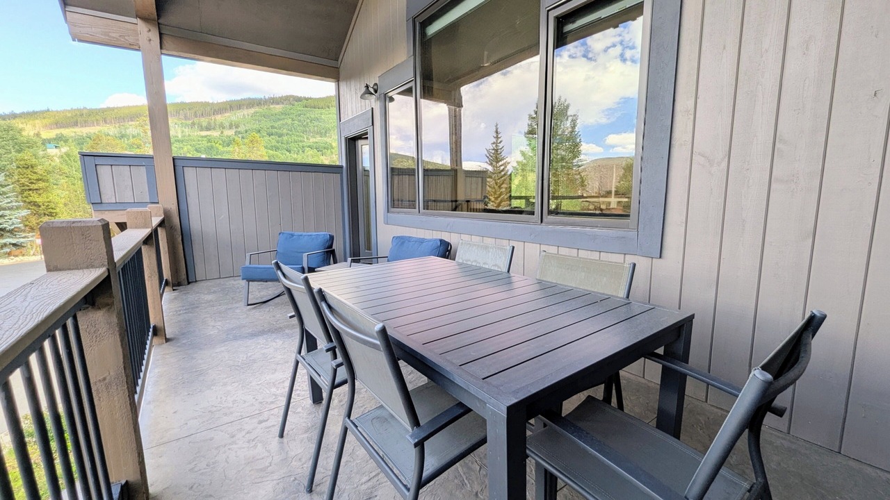 Photo of Patio Balcony in River Run