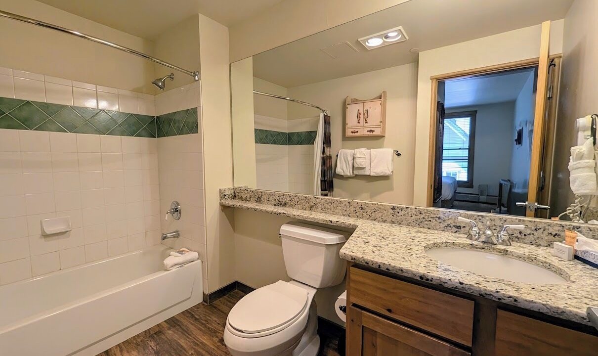 Photo of Bathroom in River Run