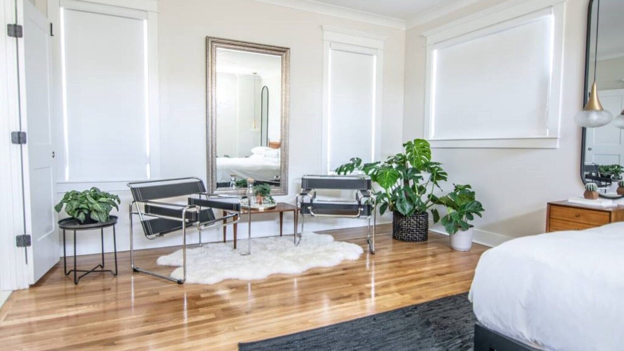 Photo of Bedroom in Inglewood