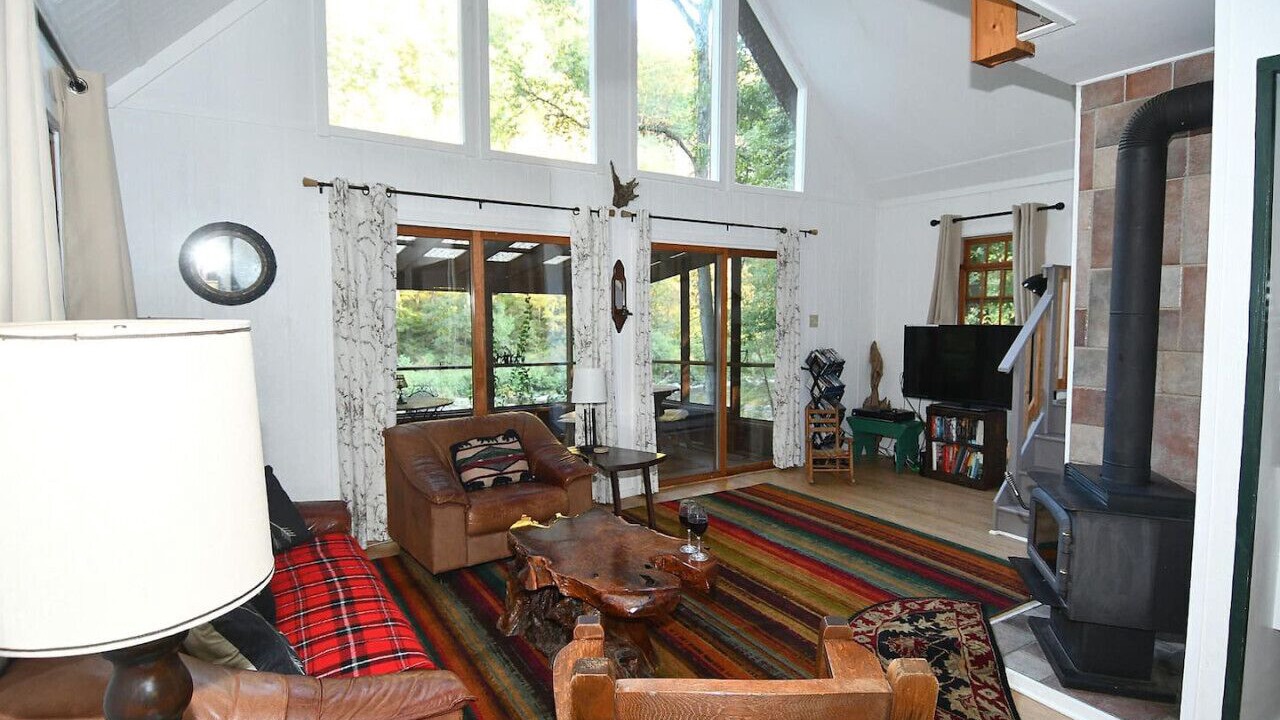Photo of Livingroom in Great Cacapon