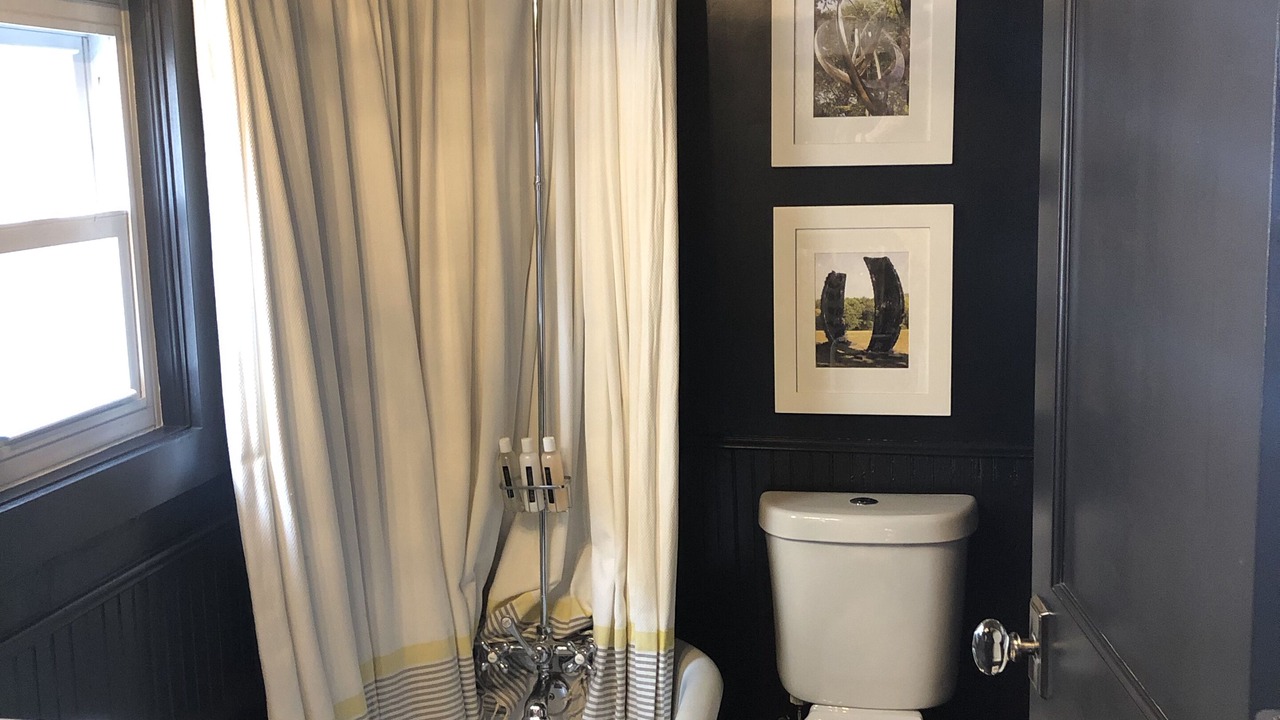 Photo of Bathroom in Whittier