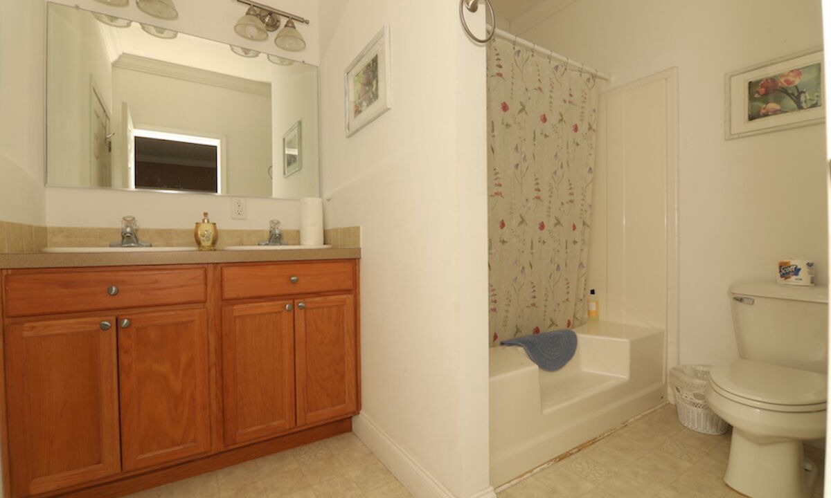 Photo of Bathroom in Southmont