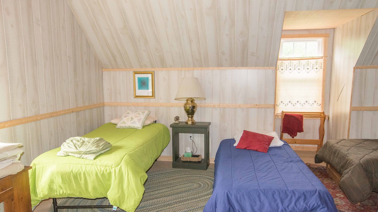 Photo of Bedroom in Southmont