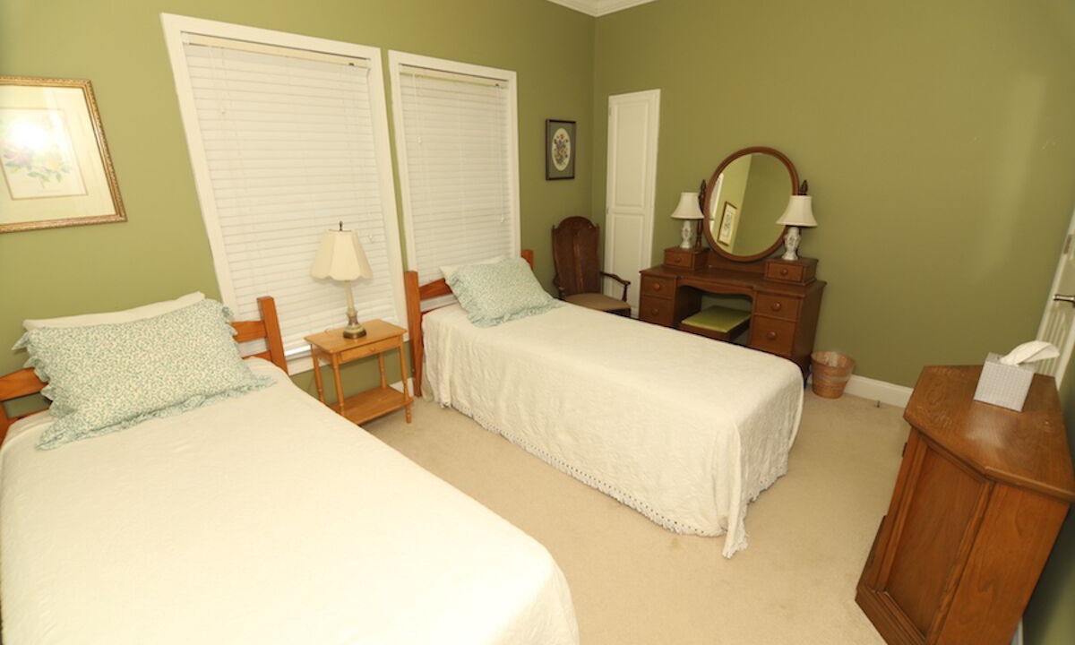 Photo of Bedroom in Southmont
