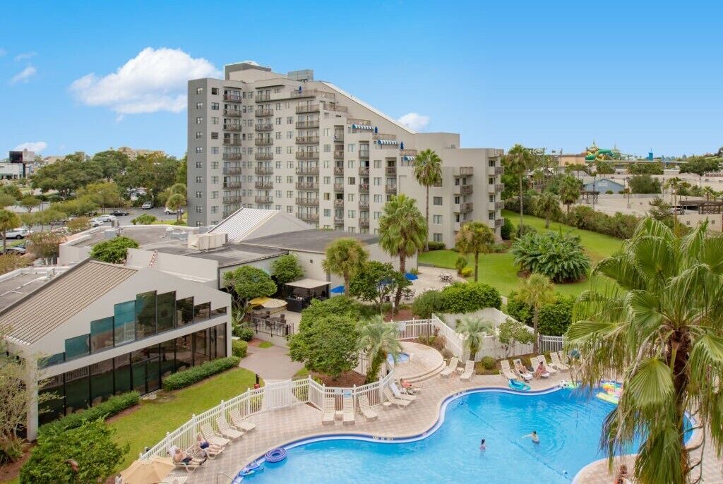 Photo of Outdoor in Florida Center