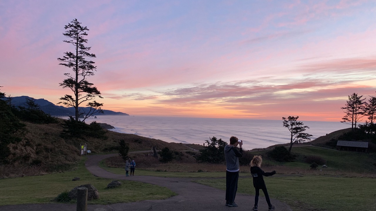 Photo of Others in Cannon Beach