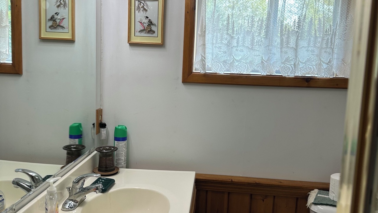 Photo of Bathroom in Beulah