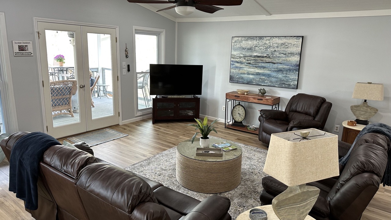 Photo of Livingroom in Eatonton