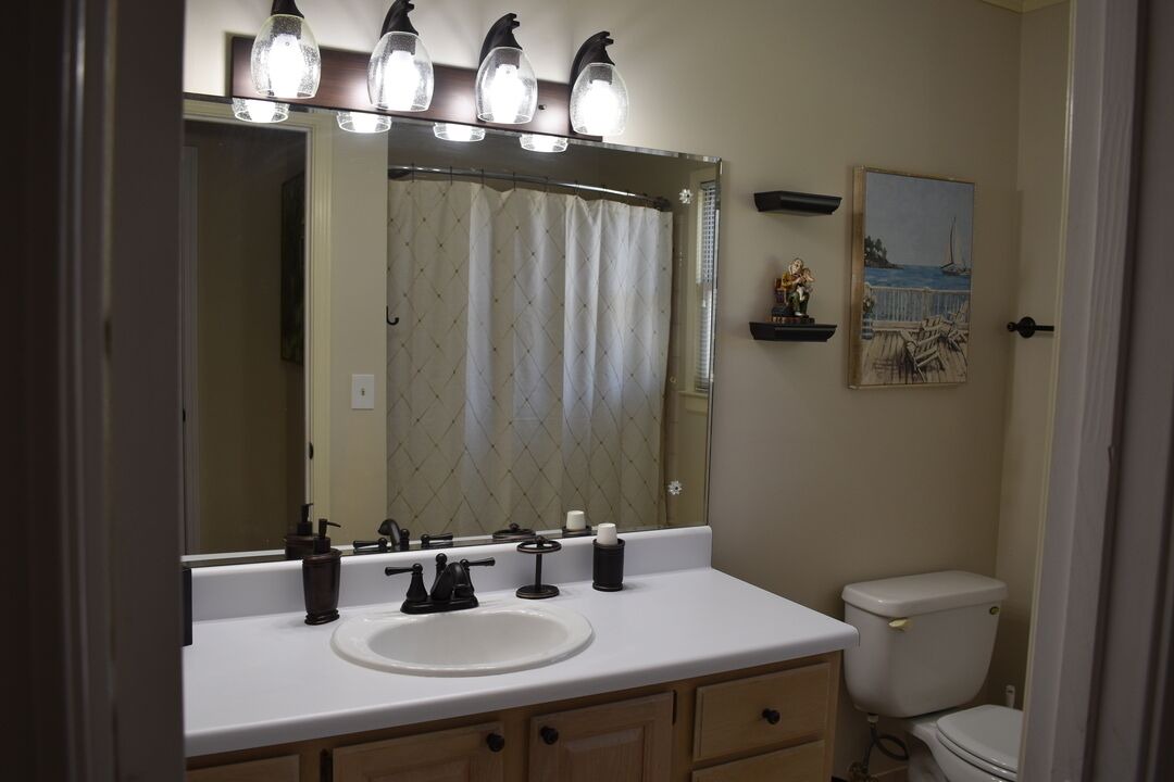 Photo of Bathroom in Eatonton