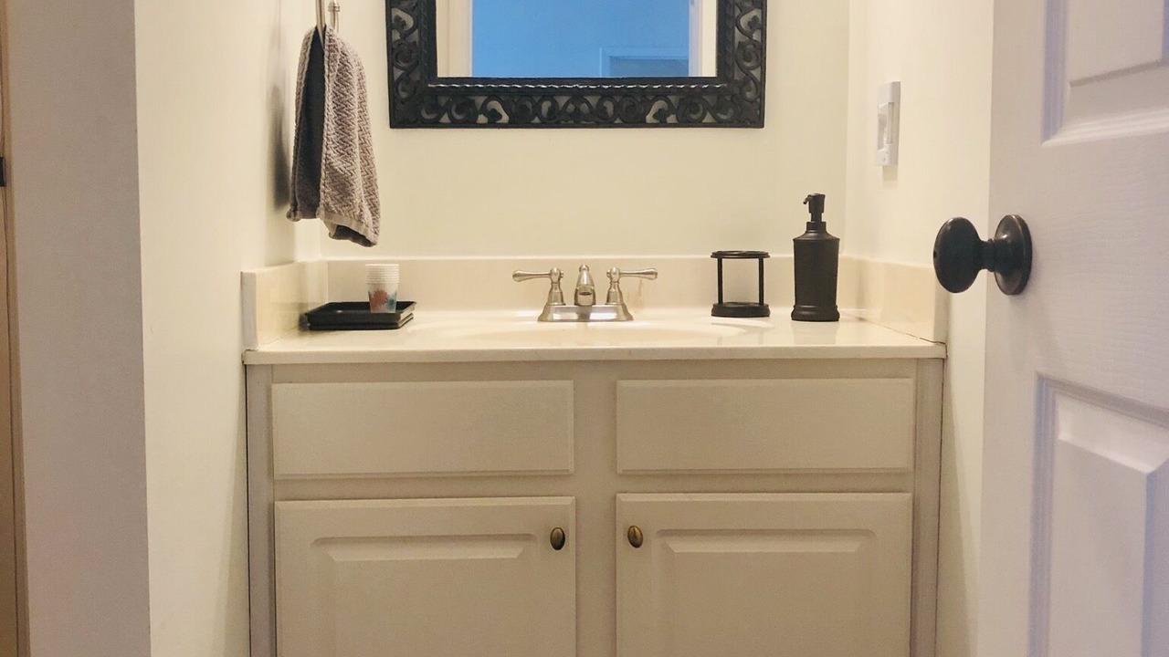 Photo of Bathroom in Byrdstown