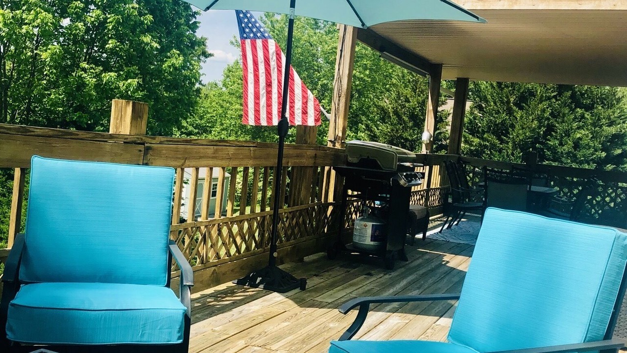 Photo of Outdoor in Byrdstown