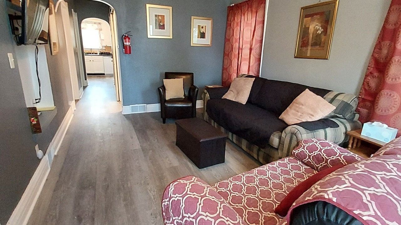 Photo of Livingroom in Monroe