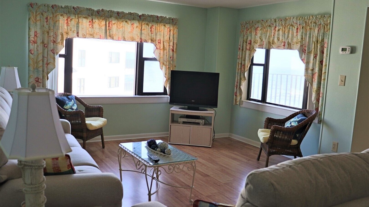 Photo of Livingroom in Indian Beach