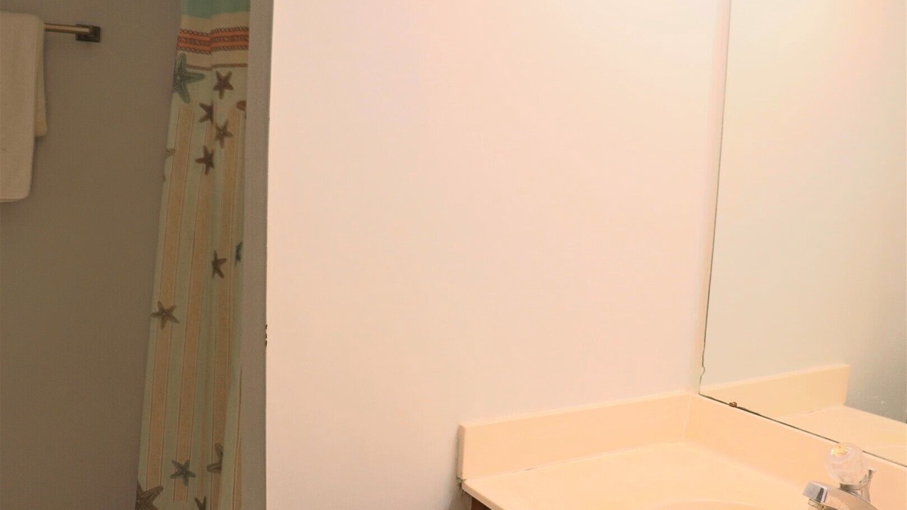 Photo of Bathroom in Indian Beach