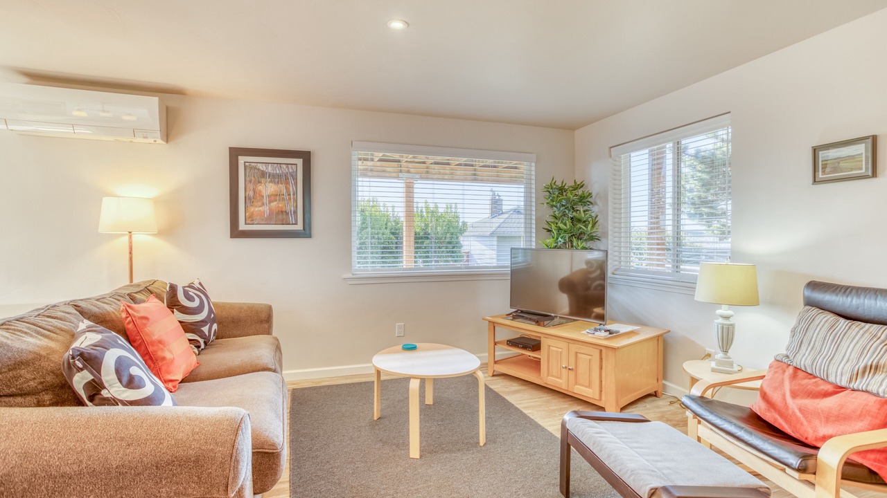 Photo of Bedroom in Neahkahnie Beach