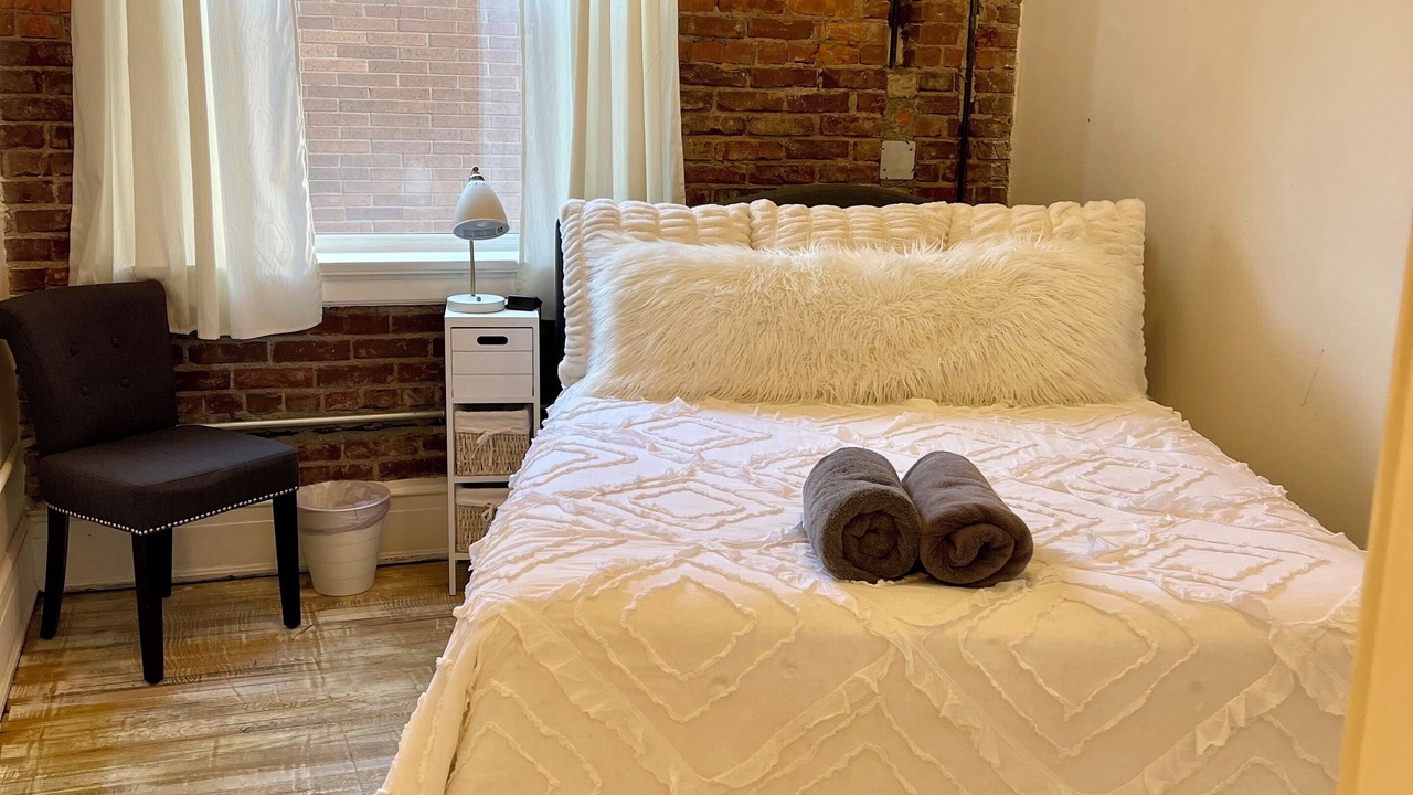 Photo of Bedroom in Sandusky