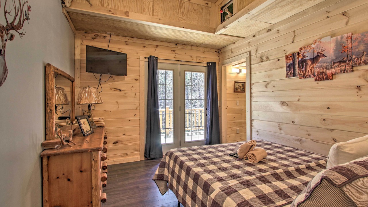 Photo of Bedroom in Chalet Village North