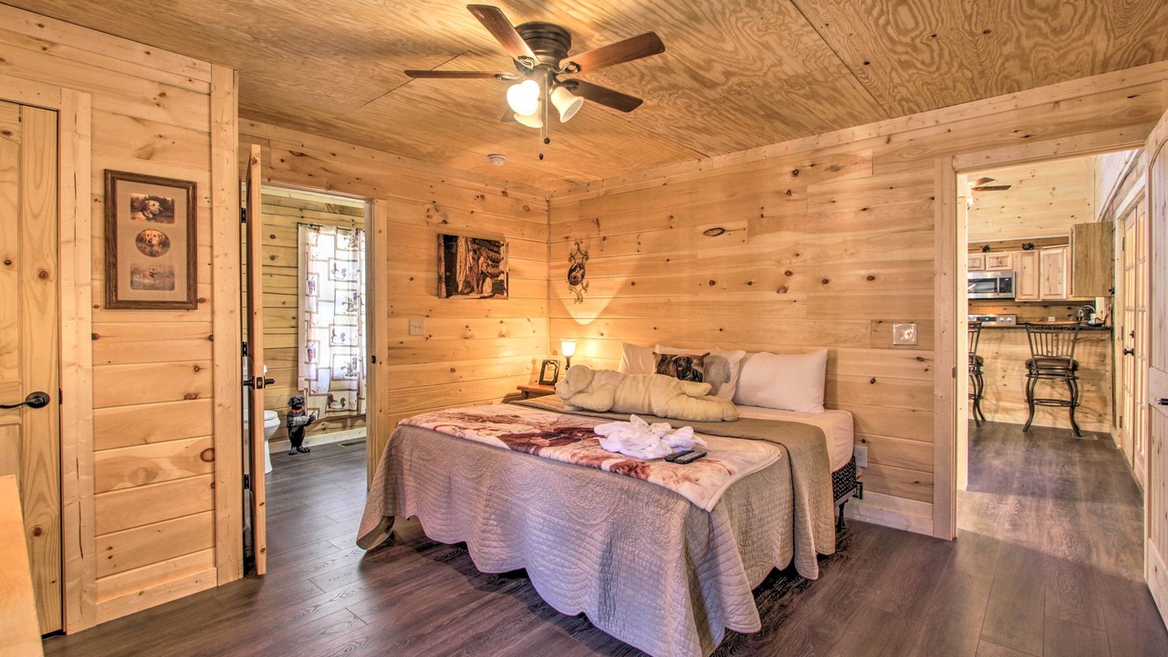 Photo of Bedroom in Chalet Village North