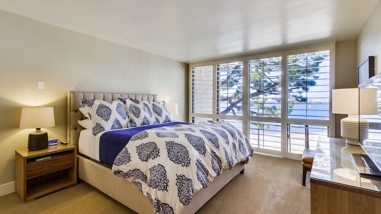 Photo of Bedroom in Crown Point