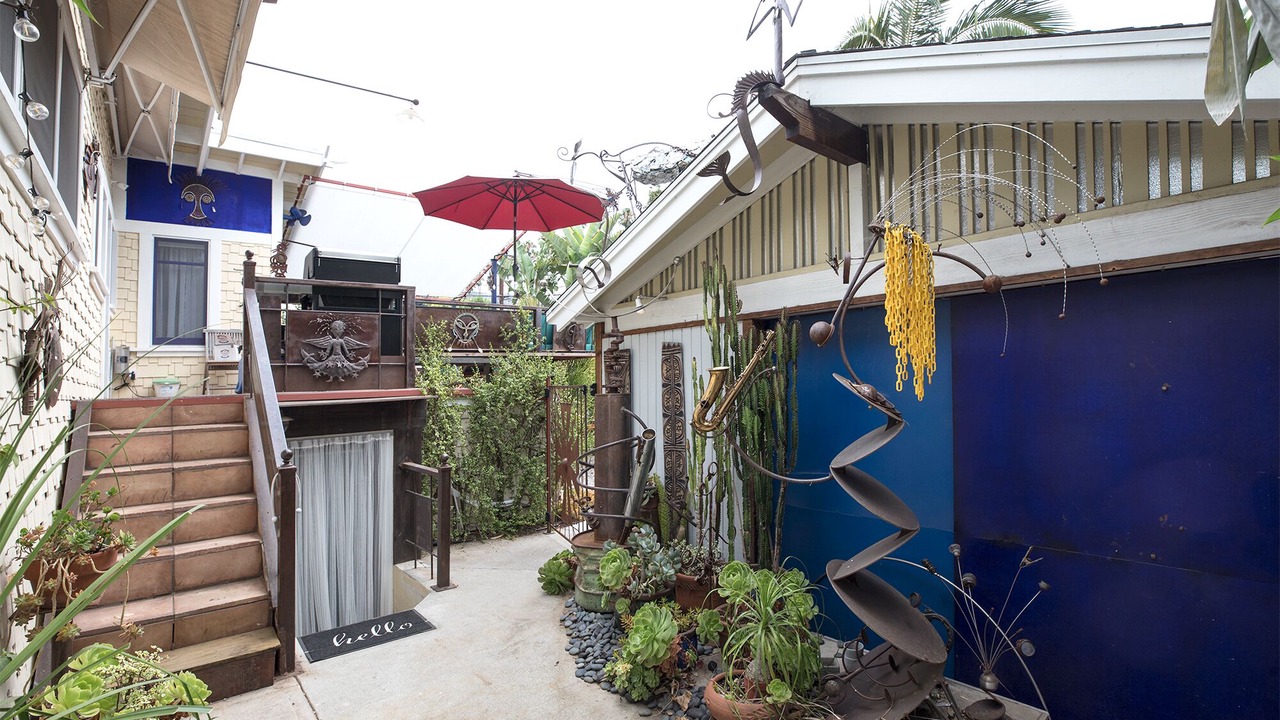 Photo of Outdoor in Hollywood
