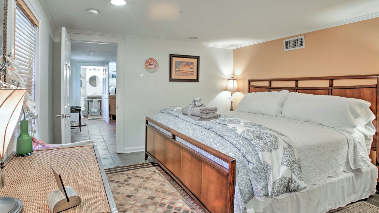 Photo of Bedroom in Broadmoor