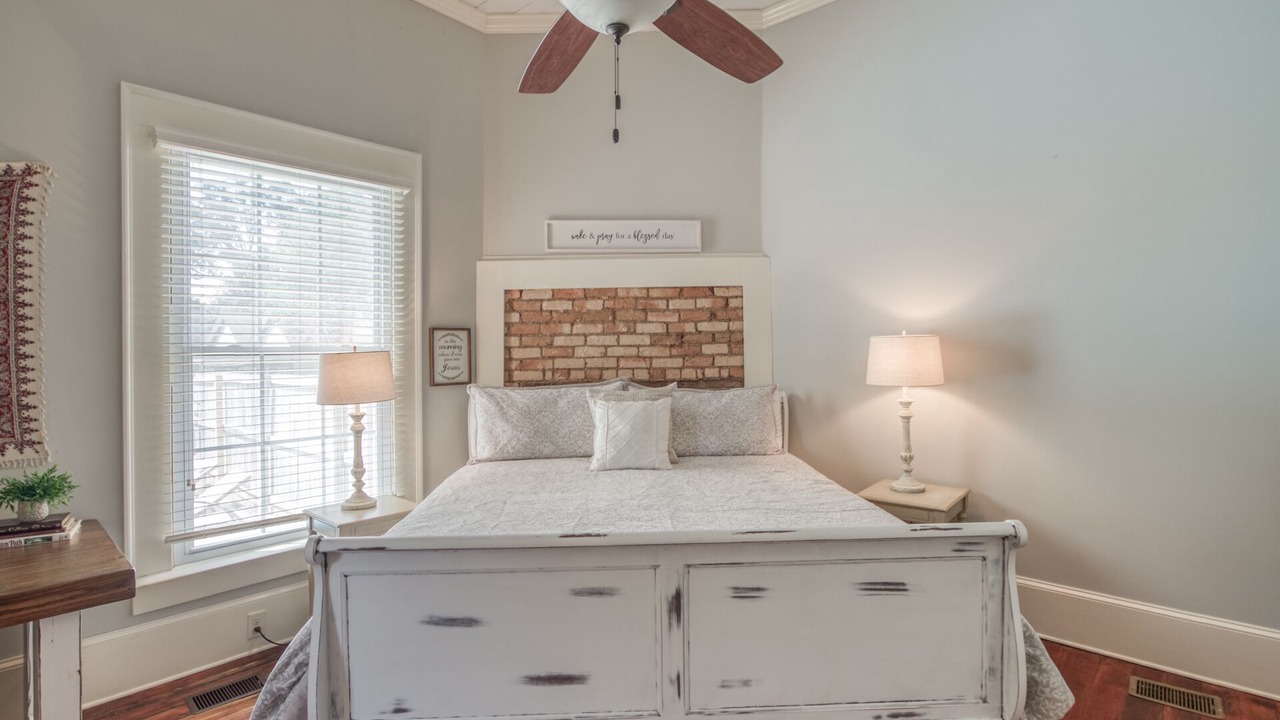 Photo of Bedroom in Monroe
