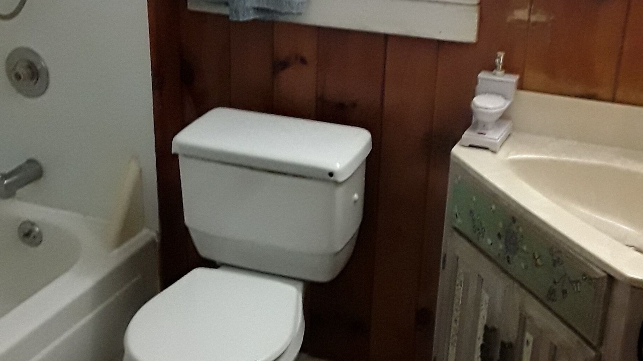 Photo of Bathroom in Rindge